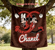 Chanel Karl Lagerfeld Mickey Minnie Flannel Sofa Throw Blanket – Red IMG_6922